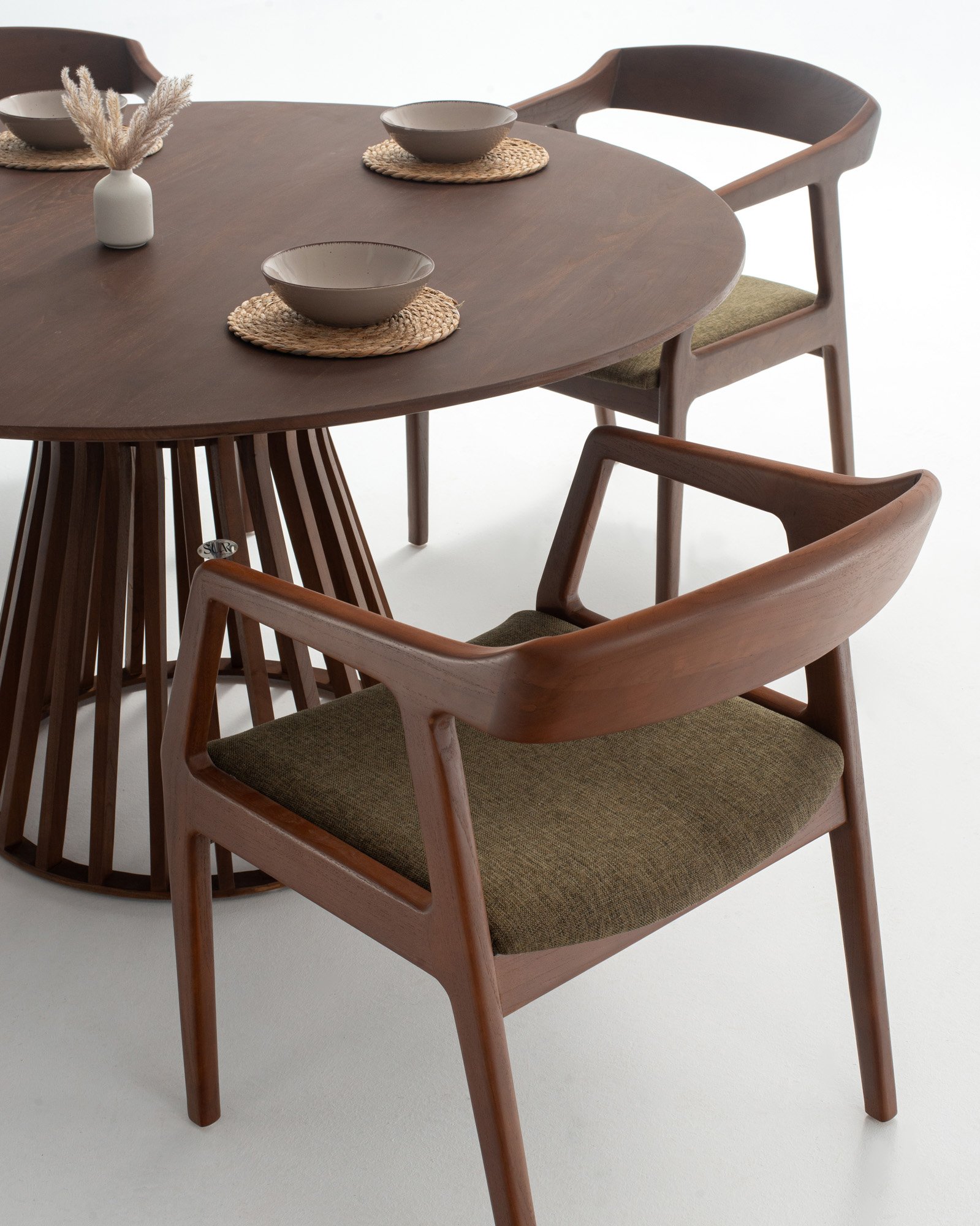 BELLAGIO WALNUT TABLE  &HENDRY WALNUT CHAIR Thumbnail